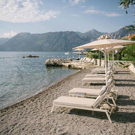 Corso Levante Luxury Suites Dobrota 科托尔 外观 照片